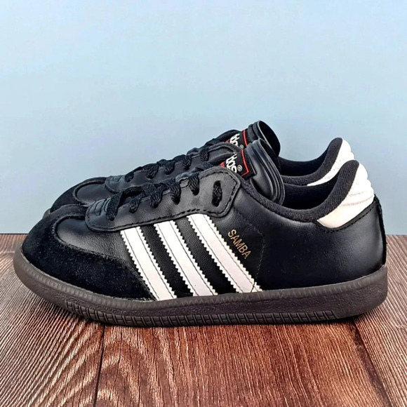 adidas Other - Adidas Samba Kids' Indoor Soccer Shoes sz 2Y